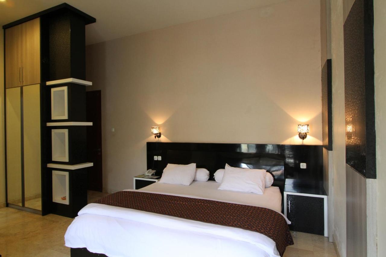 Griya Desa Hotel & Pool Sleman (Yogyakarta) Exterior foto