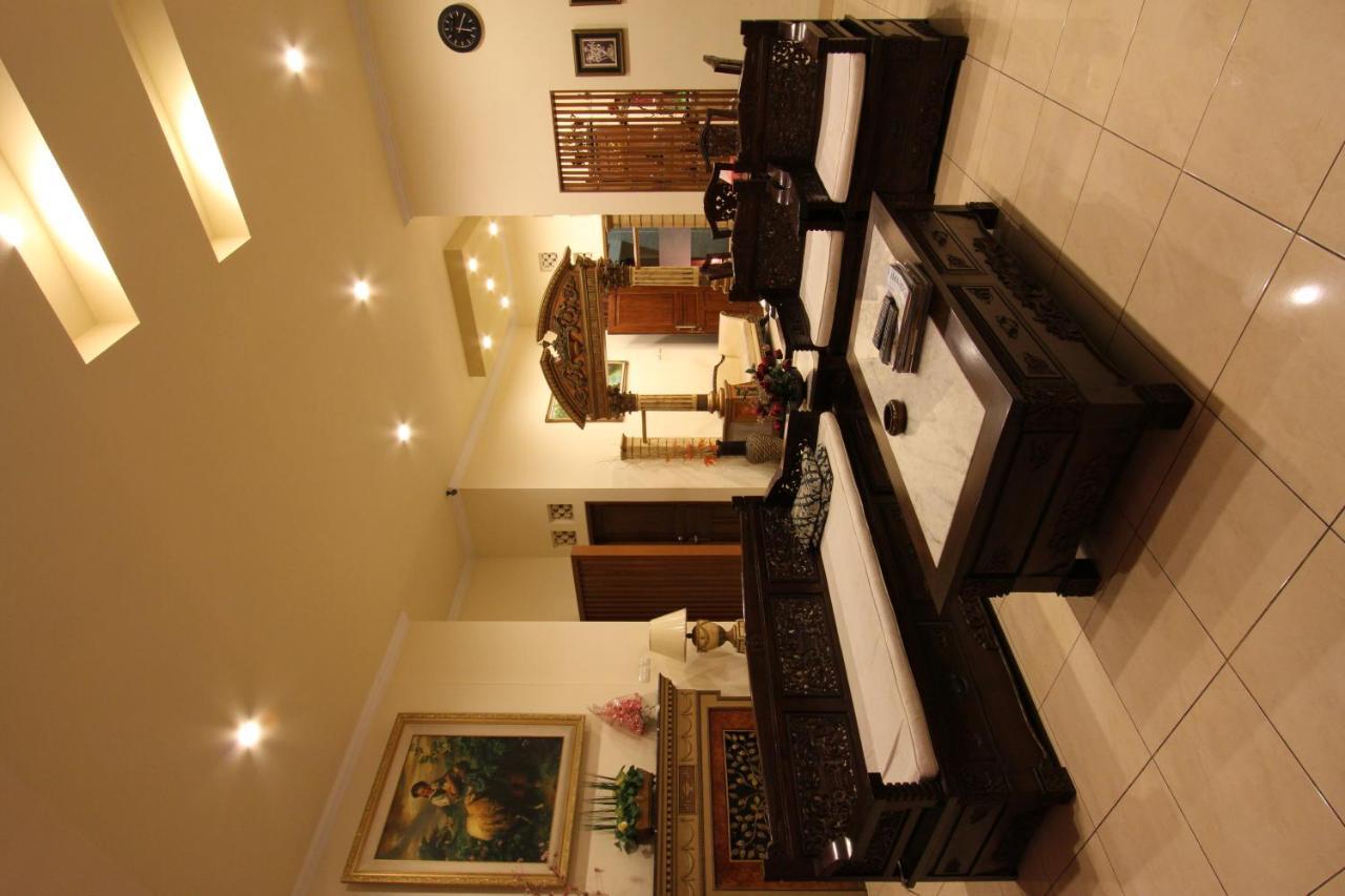 Griya Desa Hotel & Pool Sleman (Yogyakarta) Exterior foto